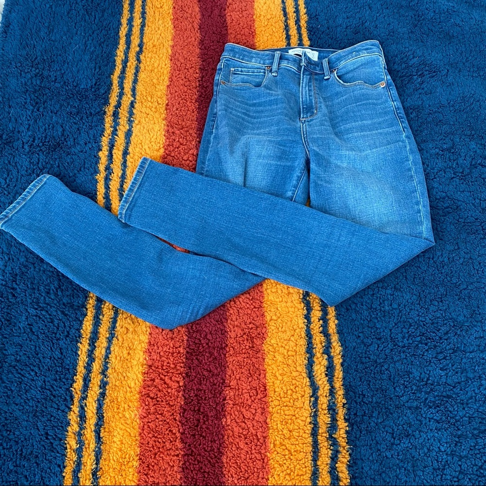 A&F super skinny ankle high rise